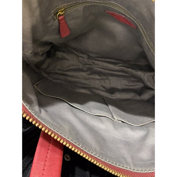 Fossil Red Leather Crossbody Shoulder Bag With Gold-Tone Hardware & Key Accent - Picture 6 of 12